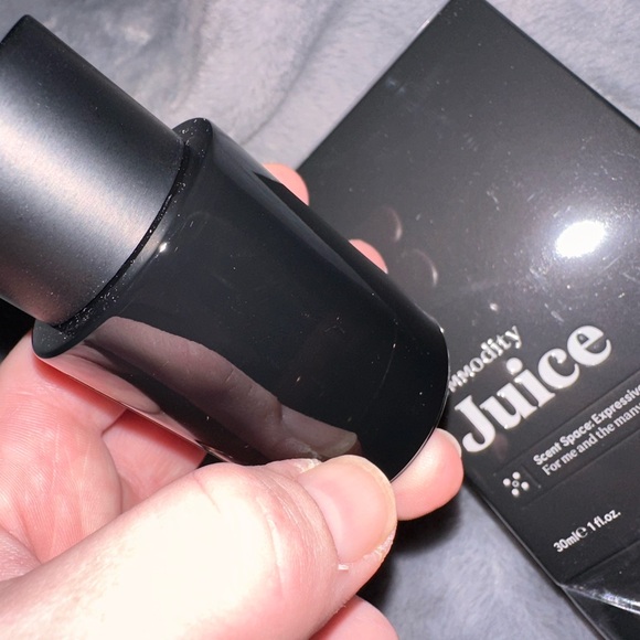 Commodity - Picture 7 of 11